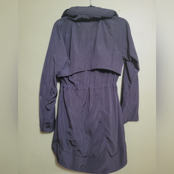 Athleta Hooded Zip Front Lightweight Trench Jacket Purple Size Small - Picture 3 of 4